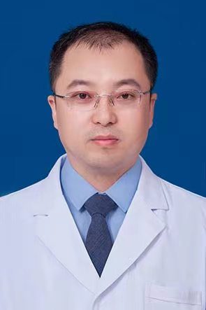 薛佳杰