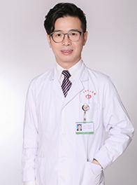 李实