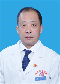 何剑波
