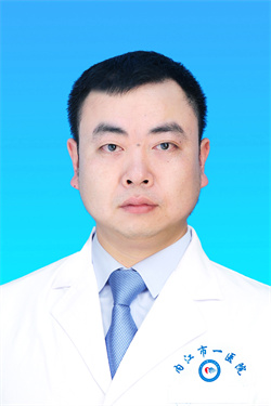 杨坤