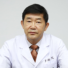 李伟东