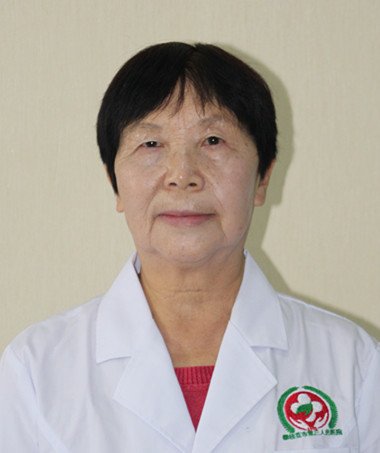 邱乐霞