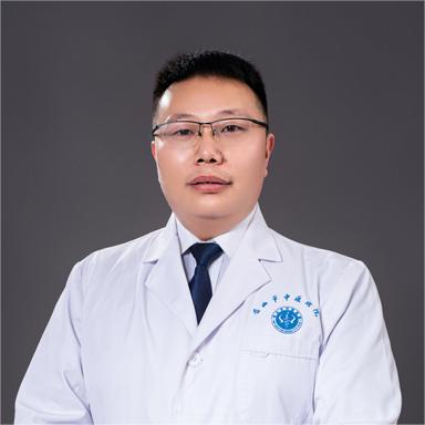 黄志伟