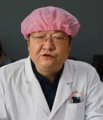 赵岩