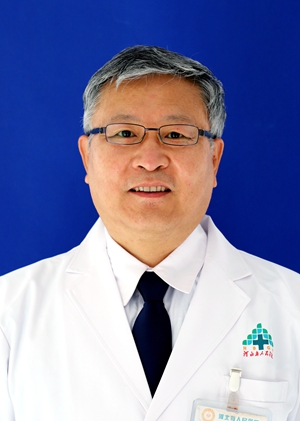 师伟策