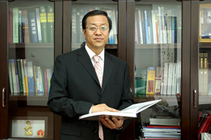 于世家
