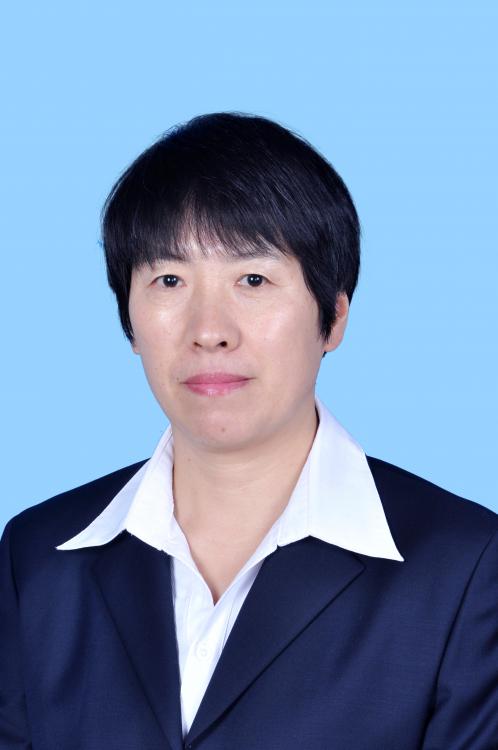 李新春