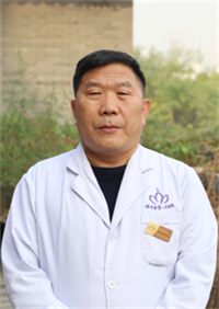 李吉春