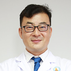 黄强