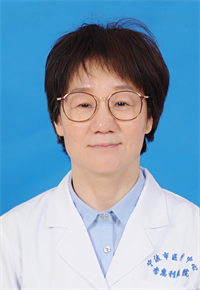 吴迪英