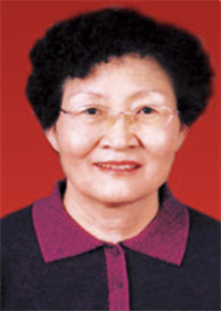 张素英
