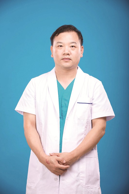 丁洪成