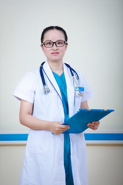 邓妍妍