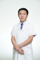 张勇