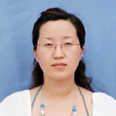 王梅