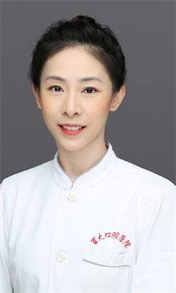 张茜