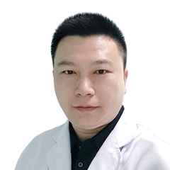 杨凡