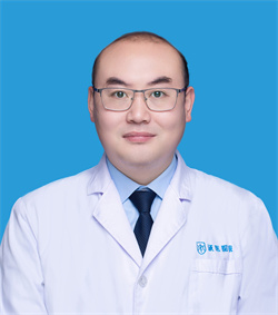 李嘉