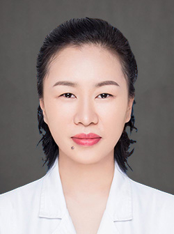 周莹