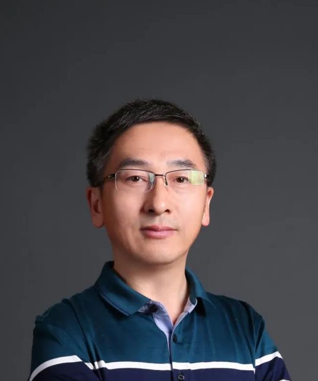 王长青