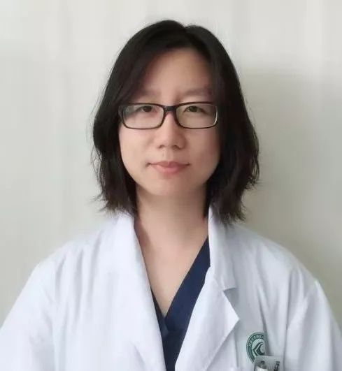 李萌