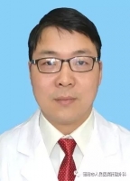 李友伟