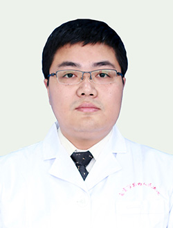 邱显鹏