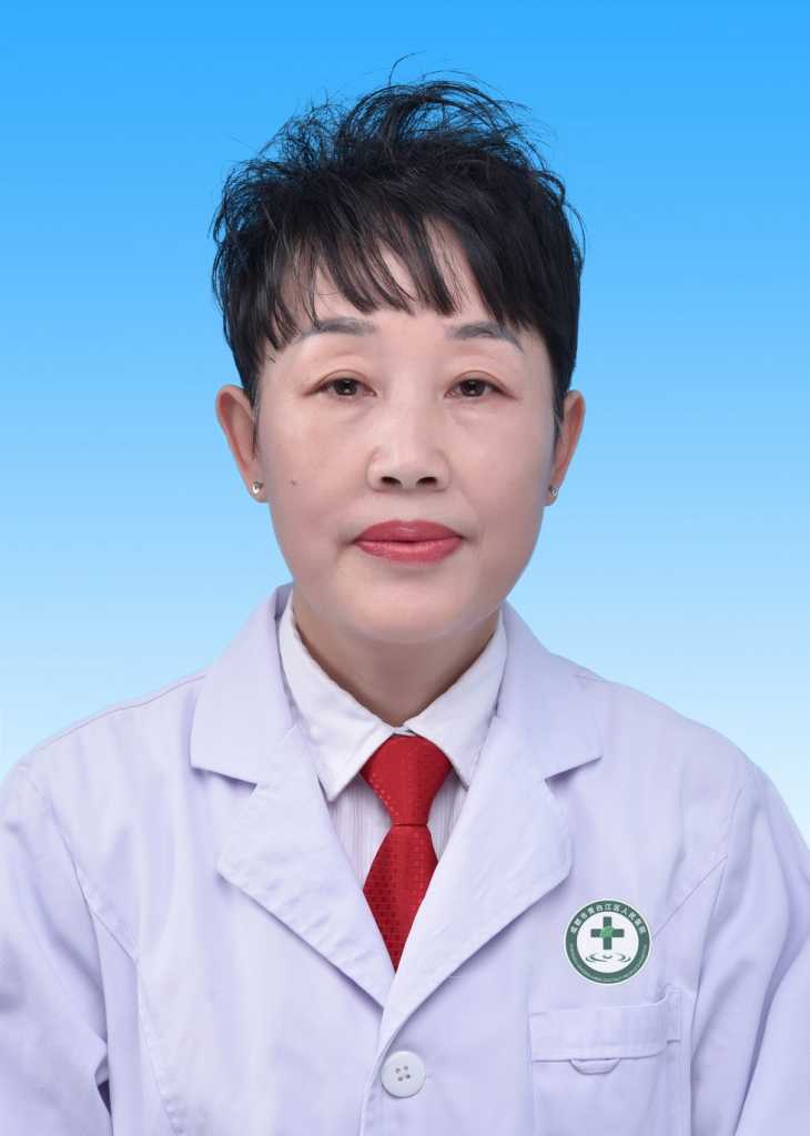 张素英