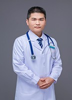 戚世雄