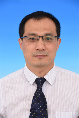 万修阳