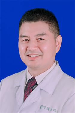 周典伟