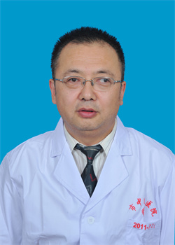 王国泰