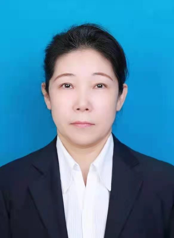 张彩云