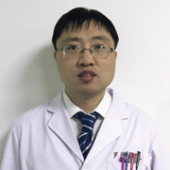 李东伟