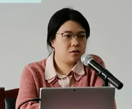 栾融融
