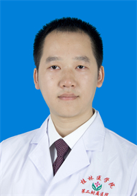 杨革