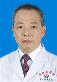 覃展偶