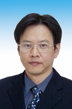 邱东鹰