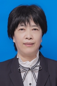 李艾君