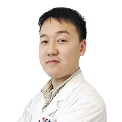 王飞