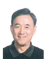 乔崇年