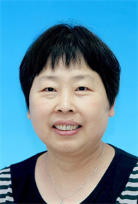 姜群
