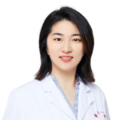 张妍