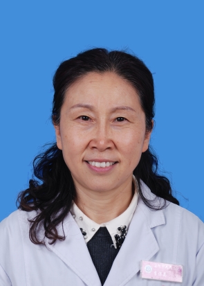 李保英