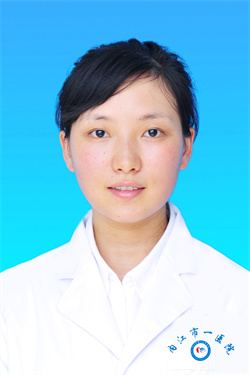 阳晓霞