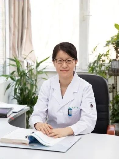 张玮