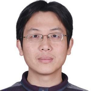 黄永华