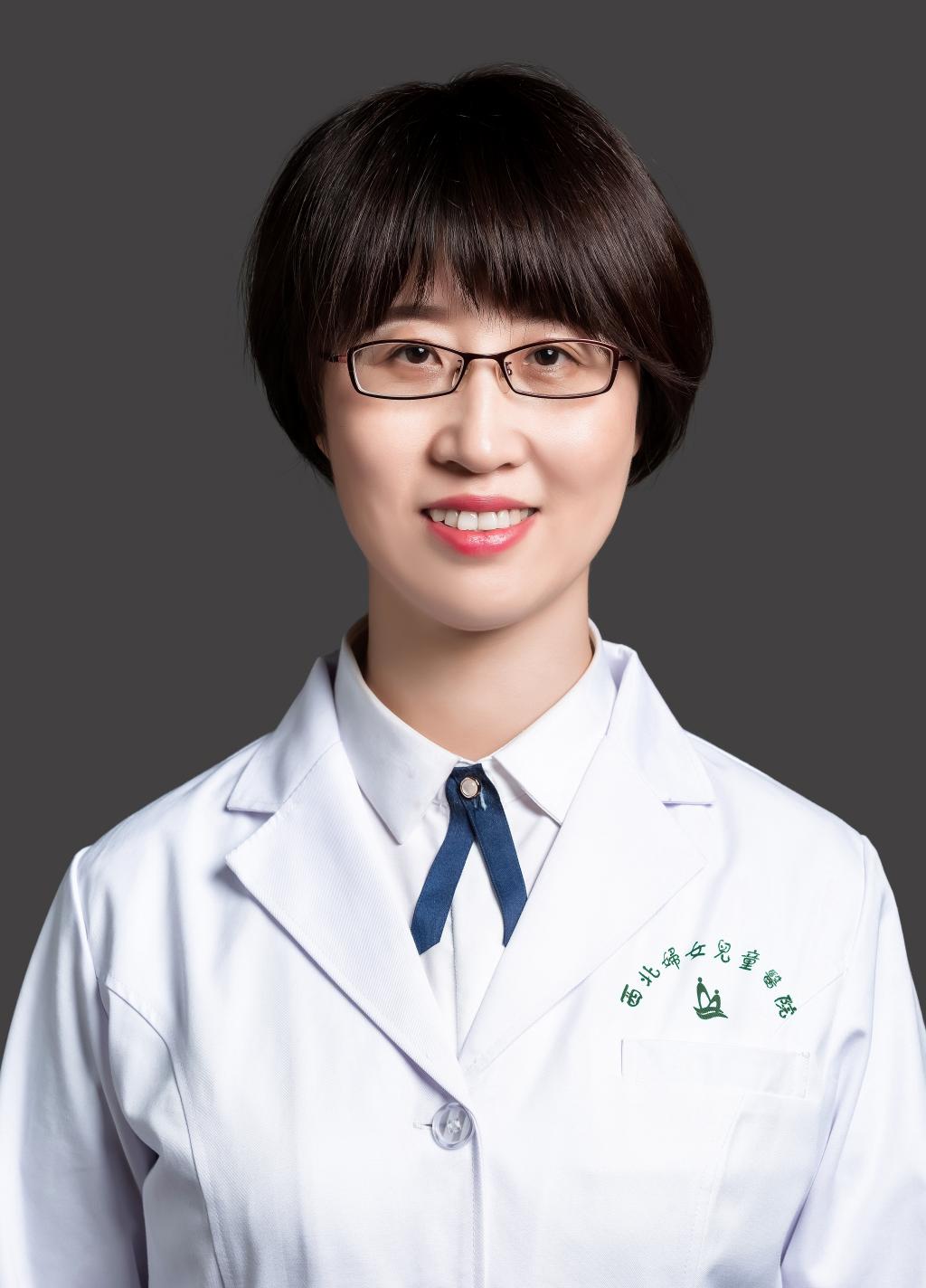 雷莹
