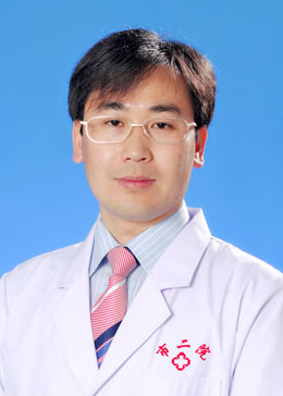 梁启龙