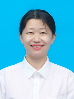 何磊